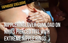 Nippleringlover: Nippleringlover pancutan mani pada tetek bertindik Niri dengan cincin puting...