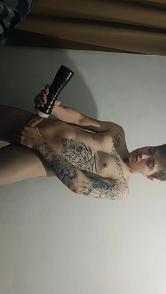 Daniel Tatuado E Safado: Menunjukkan Bakat saya pada kamera