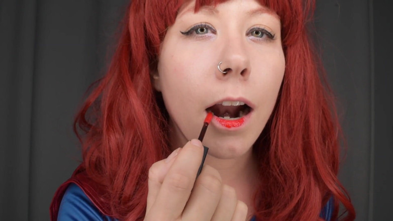 Deanna deadly: Gadis super bejat pengen lipstik merahmu digodain sama joi