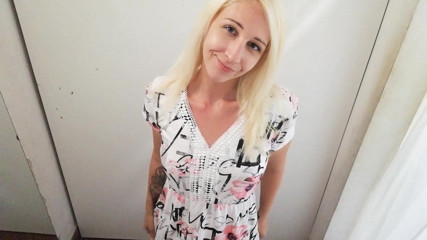 Cuteblonde666: Bugil di ruang ganti di luar ruangan