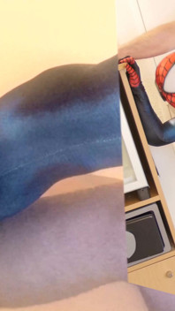 Caroline de Jaie anale per la ragazza ragno zentai in caso di infausto