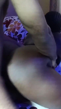 Grande rabo ébano foi fodido com força por trás