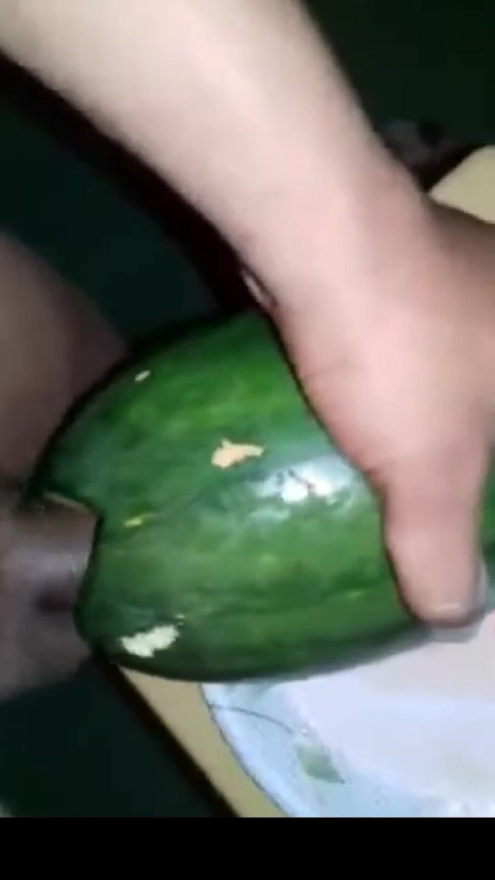 Rahul d: Развлечение с трахом с жестким арбузом