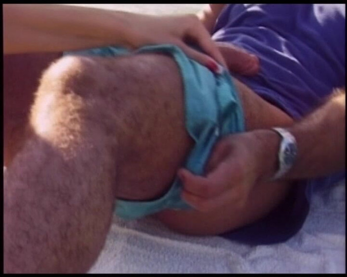 Deutsche Frauen: Amatör tysk brud fick suga kuk och får honom att...