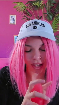 Szarpię Dildo POV i wyobraź sobie, że to twój kutas w moich rękach