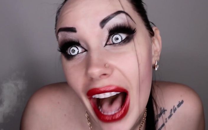 Goddess Misha Goldy: Dick Grill délicieux