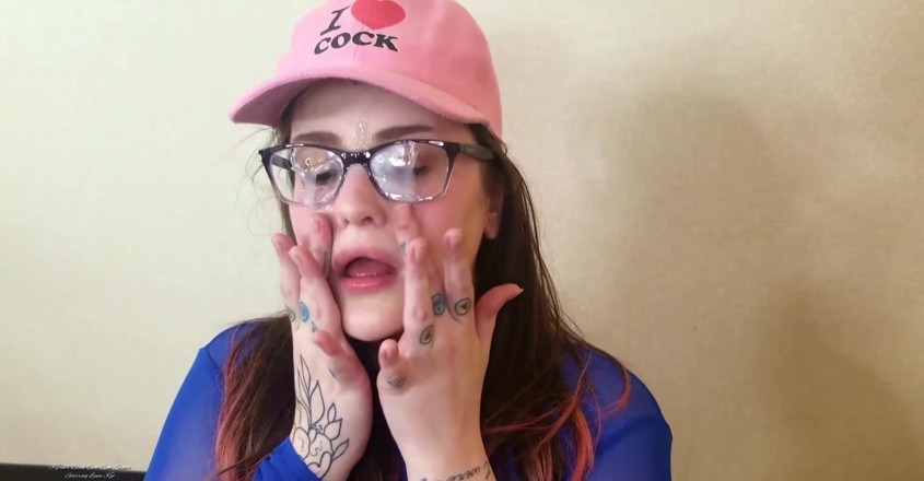 Gentleman Porno: Karen của con cu đen kiêm vòi hoa sen với sự...