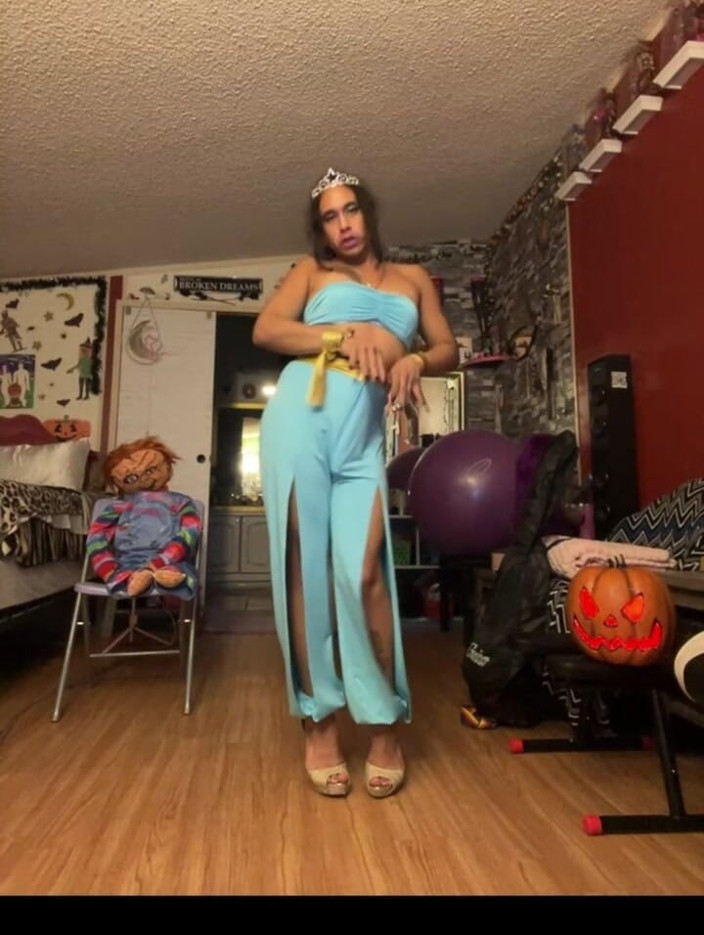 TSJade95: Princess Tsjade Stripdances in Halloween Costume