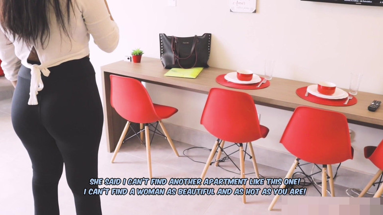 Julia Carioca: Emlak Komisyoncusu Müşterilere Özel Hediye Veriyor