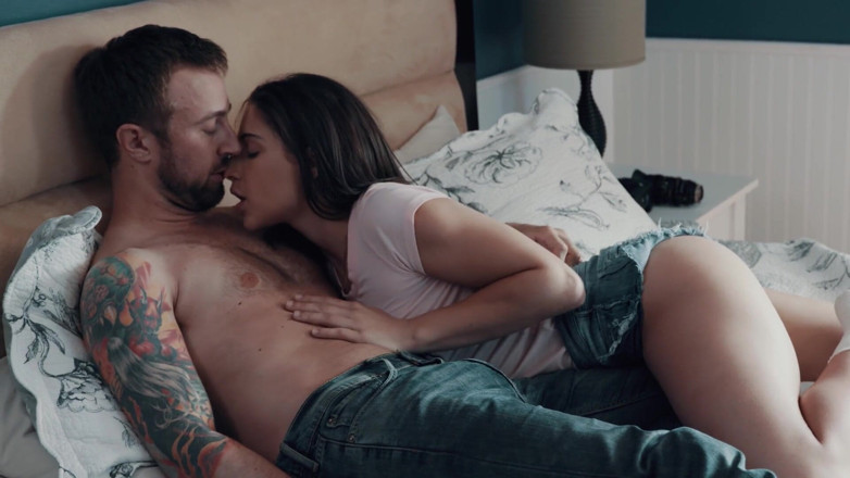 Sweet Sinner: Paparazzi scena 1 dandole piacere