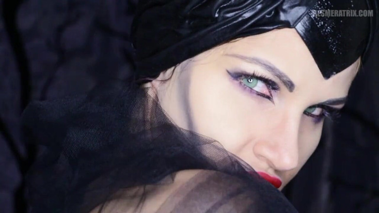 Lady Mesmeratrix Official: A maleficenteyes...