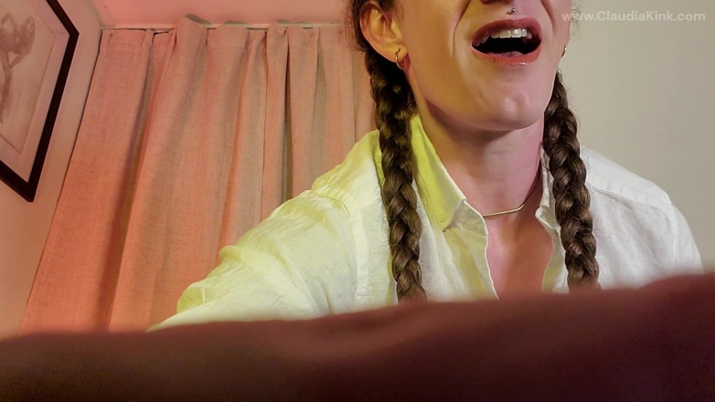 Claudia Kink: Hand Gagged by Femdom POV