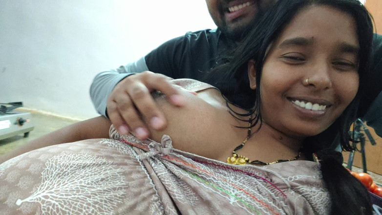Premi pooja: Stepbrother and Stepsister Romance Videos - Desi Village Aunty Sex - Boobs...