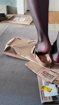 Nylon Cardboard Crush
