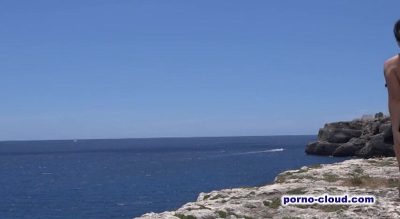 Porno Cloud: Seks i sikanie na plaży
