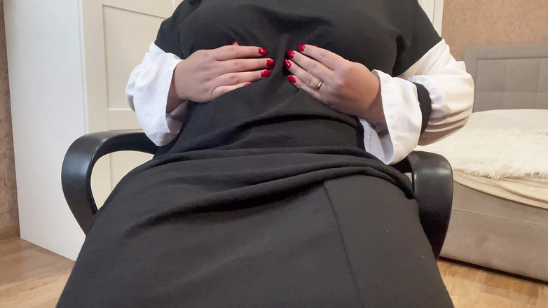 Lux Eva: MILF Arab dengan cakap kotor melancap