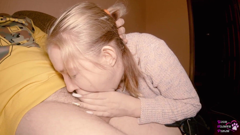 YSP Studio: Ha spompinato il marito della sua amica mentre lei andava...