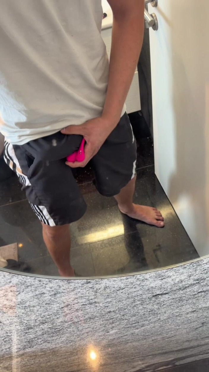 Daddys Legacy: Bwc Can't Hold It - Vibrates His Cock Until He Cums...