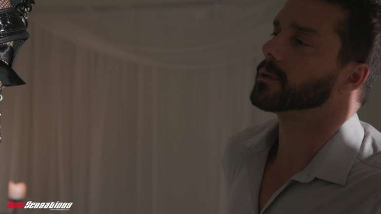 New Sensations: Dags för gizelle att bli bunden