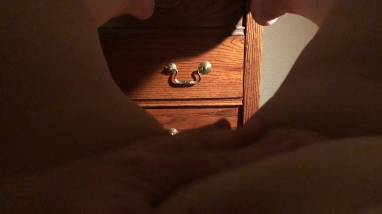 Thumper-n-Daisy: Amateur mature bbw masturbation, private bedroom, sensual soft porn