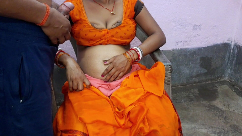Trilokinath: bhaartiy desi larki
