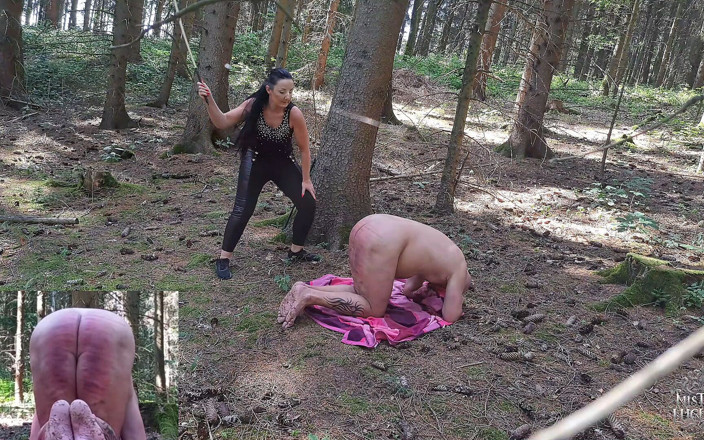 Lady Luciana Di Domizio: Lovituri de baston în pădure 1