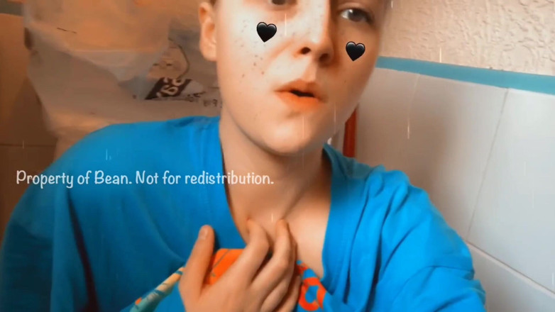 Alice Bean: Inodoro, desesperación