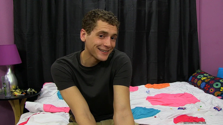 Lollipop Twinks: Lần đầu tiên chơi đáy cho Max