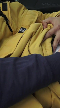 ฟินน์ ฮาร์เปอร์ ใช้มือด้วยอวัยวะเพศใหญ่ในรถ