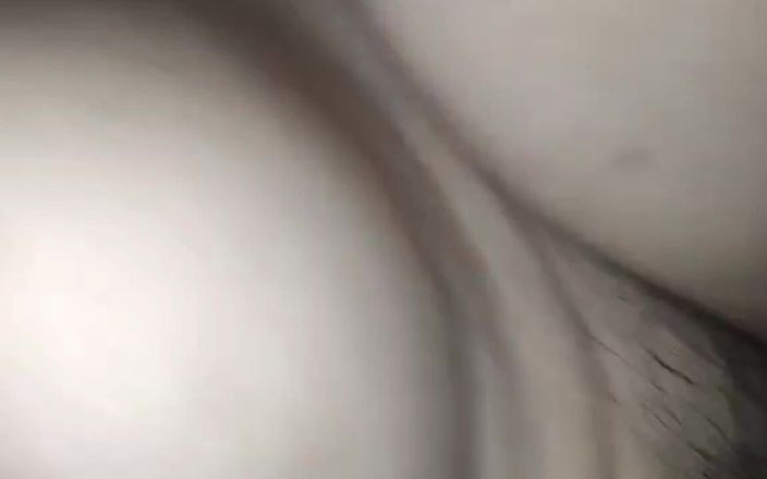 X69: 의붓아들한테 따먹히는 배다른 여동생 더티 카비타