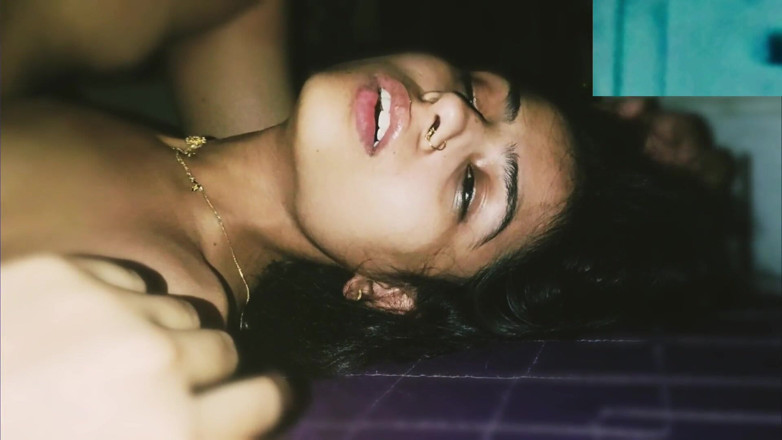 Hot Sis: Latika fodendo quente e duro núcleo precisa mais