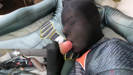 Nylon Xtreme: POV Nora Fox Černá nylonová tvář