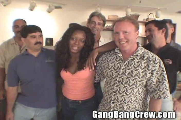 Tampa Bukkake: Nare Natalie Black Chick gangbang hotelhoer feestje blanke pik pund...