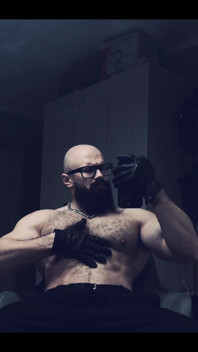 Sit Down and I Will Pump You up