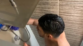 Str8，大鸡巴，大鸡巴过来洗澡和当之无愧的口交