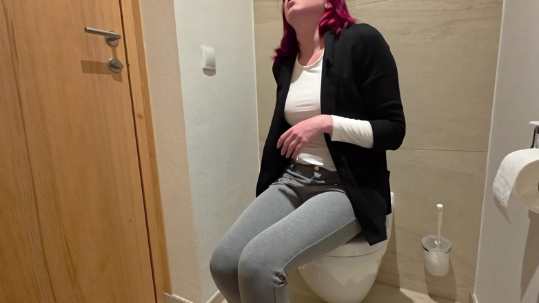 Bella_Chloe_Rose: My Boss Just Won't Stop Flirting No One Should See...