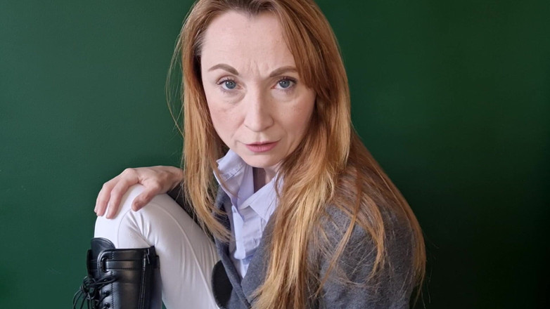 Lily kink: JOI Countdown for Riding Step-sister's Favourite Guy