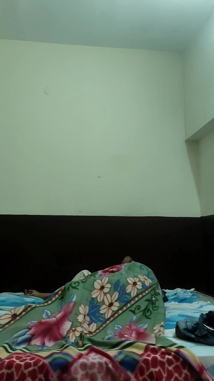 Hindiaudioadda1: Lovers Secretly Enjoying in Bedroom