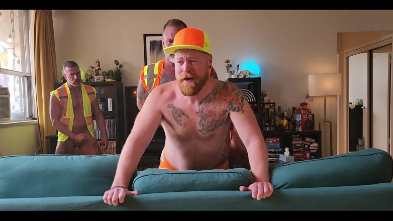 Logan Stanley: Gangbang Stavební Pracovnice Při Kávové Pauze