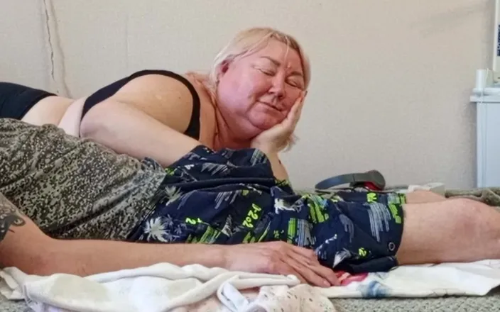 Zona901: Mother-in-law Sucks My Dick During a Break