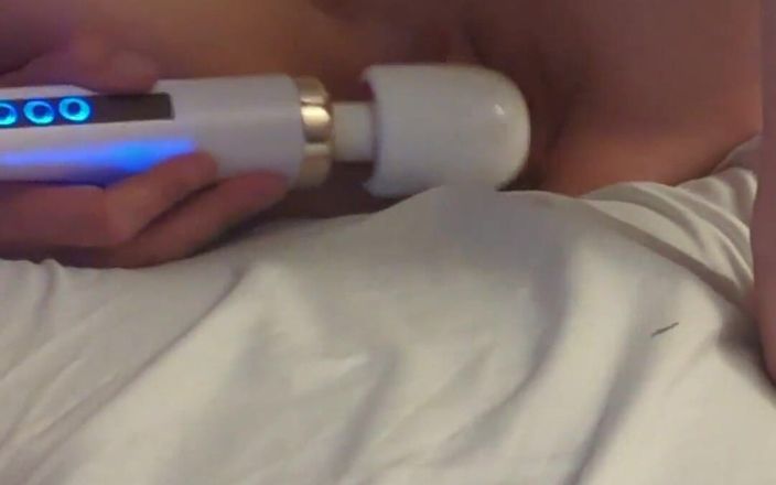 Richelle Rose: 4Kソロクローズアップ、ワンドで自慰行為をし、何度もイク - リッチェルローズ