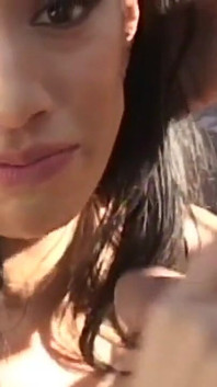 Morena pervertida ama el sexo y una polla dura que la folla y la hace disfrutar como una puta