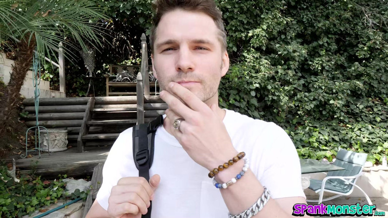 Spankmonster: Minyon genç jazmin luv'un yarak takıntısı var