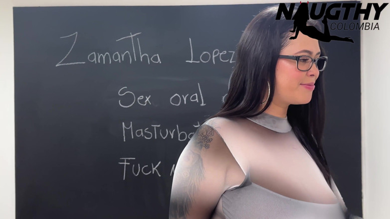 NaughtyColombia: Insegnante eccitante si masturba con le foto del suo studente