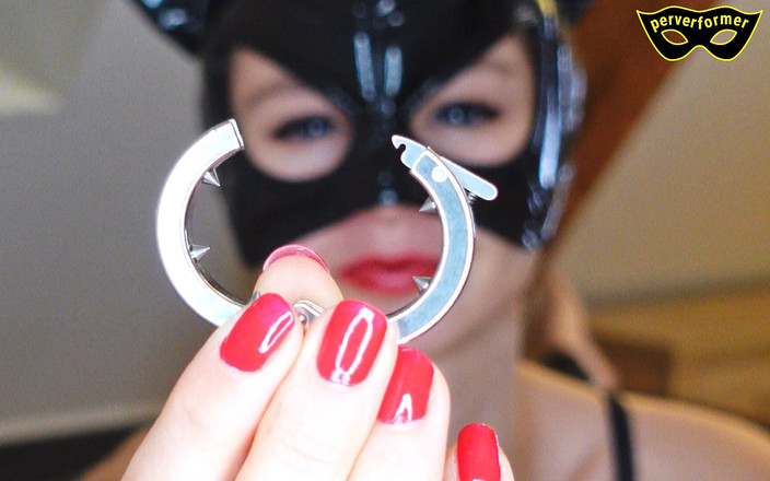 perverformer: छोटे स्पाइक रिंग से बहुत बड़ा मजा