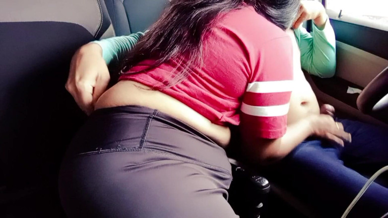 Your Arya: Desi Indische grote borsten Bhabhi pijpbeurt aftrekken cumshot - buitenshuis deel 2