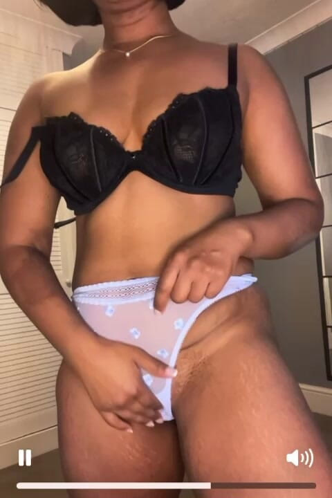Melarose: Frecher videochat mit dem nachbarn!