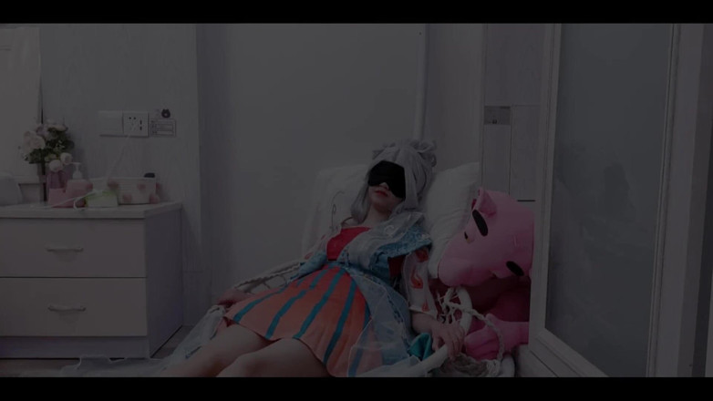 OrangeXXOO: Anime Girls Cos Part 1