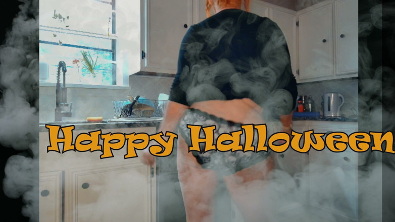 Samantha 38G: Happy Halloween Haunted Dishes with Fat Ass Samantha38g