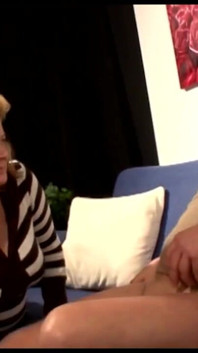 Huge blonde milf mastirbating pussy licking pussy fucking